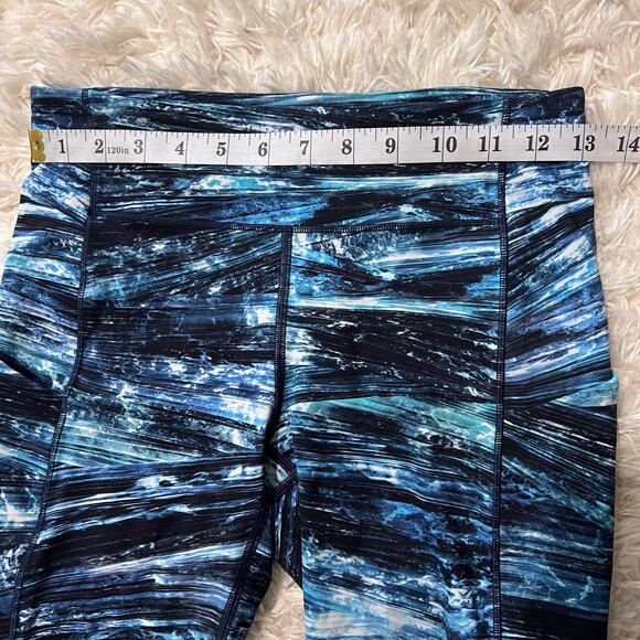 Lululemon Shorelines Multi Blue Fast & Free Crop Leggings Size 6 - Picture 8 of 10
